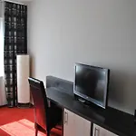 Royal Motel