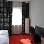 Royal Motel